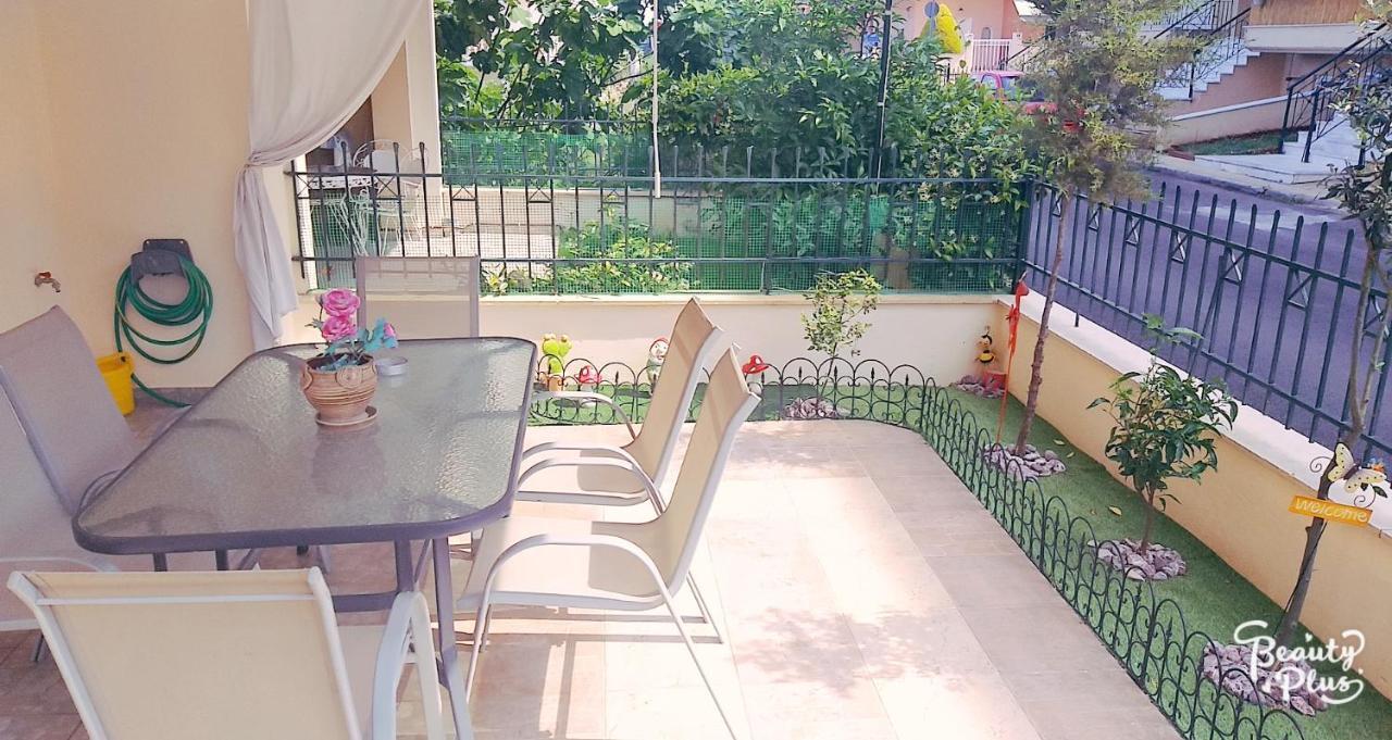 Apartmán Studio Garden Nea Kallikrateia Exteriér fotografie