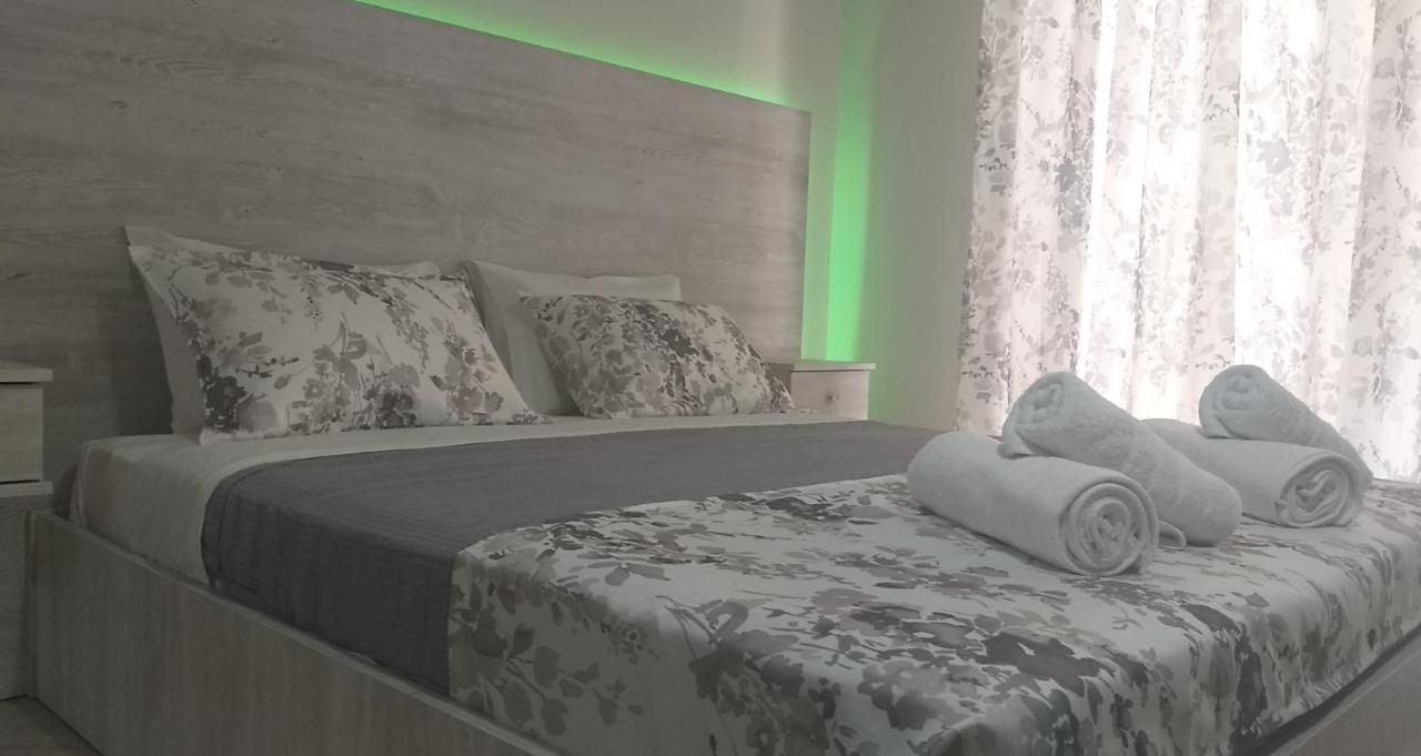 Apartmán Studio Garden Nea Kallikrateia Exteriér fotografie